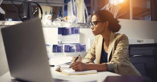 Office Administration course thumbnail